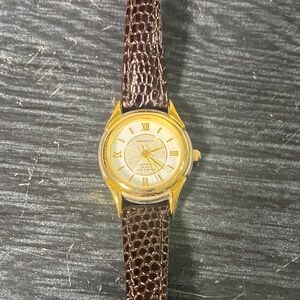 Regency Gold and Brown quartz Watch water resistant untested